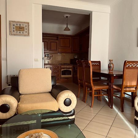 Blehami_Entire_Apartment Берат Экстерьер фото